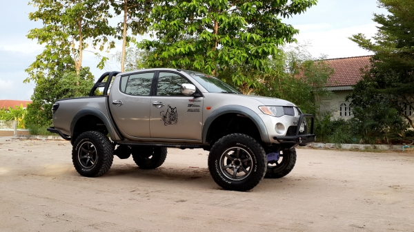 ขายไทรทัน 3.2 Topยก6นิ้ว ขายไทรทัน 3.2 Topยก6นิ้ว