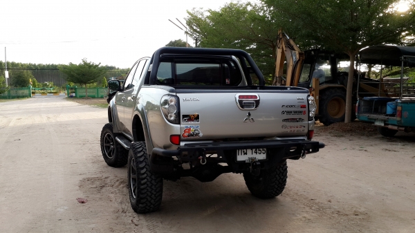 ขายไทรทัน 3.2 Topยก6นิ้ว