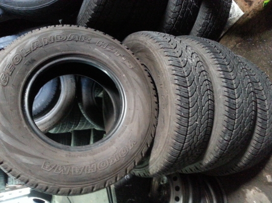 ขายยาง255/70/15ปลายปี13สวยๆครับ