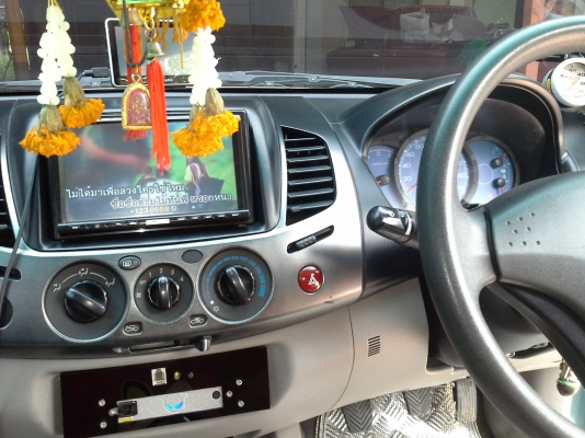 ขายคับไทรทันปี 07 แต่งนิดหน่อยแค่พองามคับ สนใจติดต่อ 085-0892371