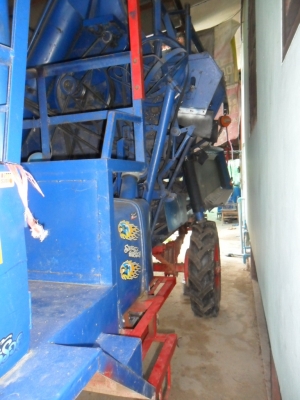 ขายรถโม่-สี ข้าว-ข้าวโพด-ถั่ว เกรียJไกร4x4 ขายรถโม่-สี ข้าว-ข้าวโพด-ถั่ว เกรียJไกร4x4