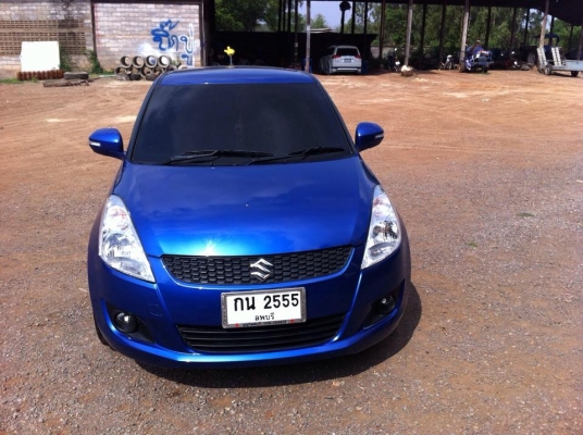 ขายดาวน์ Swift1.25 GLX (ตัวท็อป)สีน้ำเงิน 160,000ต่อรองได้ค่ะ