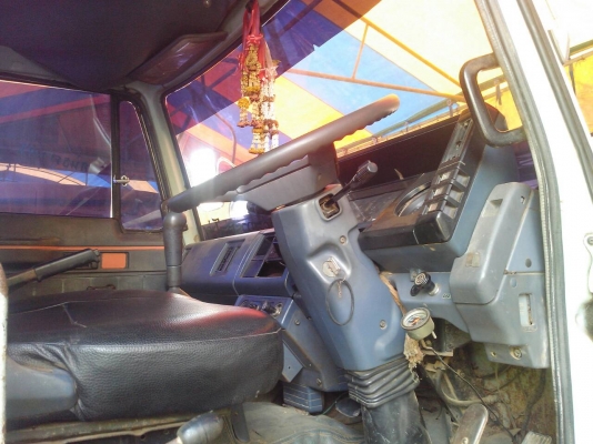 ขายรถ 6 ล้อดัมพ์ใหญ่ ISUZU ROCKY 195 แรงม้านางฟ้าแท้ ราคา 720000