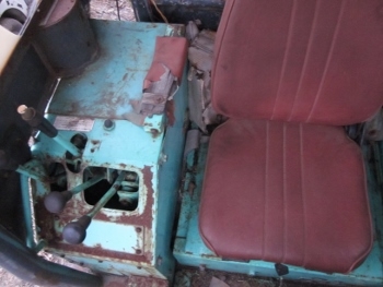 Special price ต้อนรับหน้าฝนครับ - แทรกเตอร์ รถดันดินอเนกประสงค์ IWAFUJI CS50 -106 มีอุปกรณ์เสริมพิเศษ กระบะท้ายดั๊มได้ มีวิ๊นซ์ สำหรับลากซุง สภาพดี