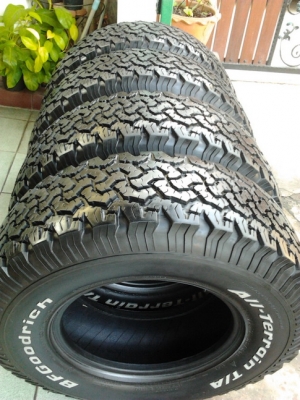 BF All 265/70/16 ดอก1cm.สวยๆ ทั้ง4เส้น