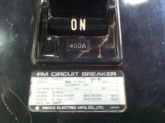 ขาย circuit breaker 400 a ขาย circuit breaker 400 a