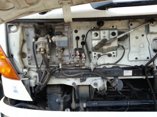 รถฮีโน่ 10 ล้อ หัวลาก 260 แรงม้า. ปี 53 ( ติดแก๊ส )  สนใจติดต่อ 081 - 6079515