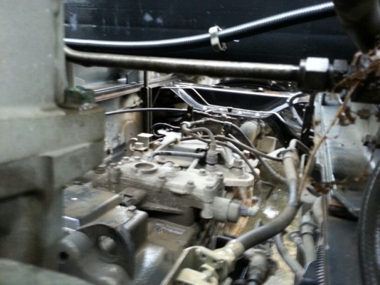 รถฮีโน่ 10 ล้อ หัวลาก 260 แรงม้า. ปี 53 ( ติดแก๊ส )  สนใจติดต่อ 081 - 6079515