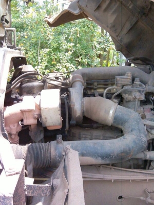 รถฮีโน่ 10 ล้อดั้ม FM3H  เปลื่ยนเครื่อง 260 แรงม้า.  ( ขายแม่ , ลูก )  สนใจติดต่อ 081 - 6079515