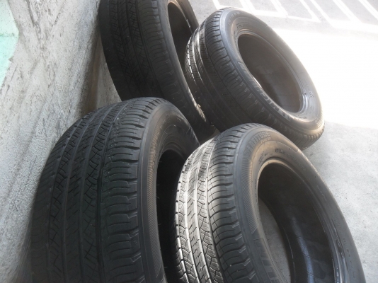 ยาง MICHELIN 215/70R16 ปี10 สวยๆ 4 เส้น ราคา 3200 บาท
