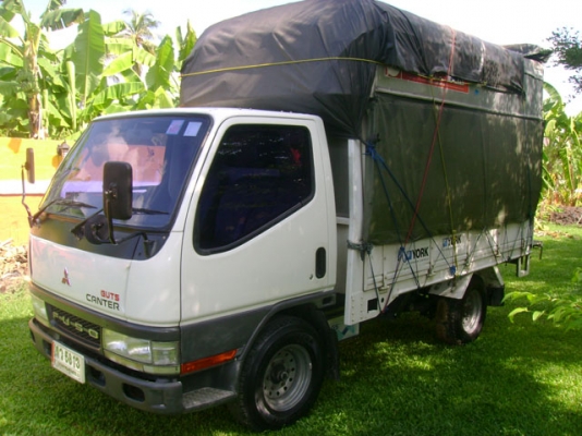 MITSUBISHI FUSO GUTS รถห้าง มือเดียว ไม่ติดเวลา MITSUBISHI FUSO GUTS รถห้าง มือเดียว ไม่ติดเวลา