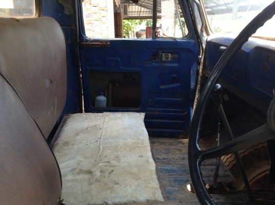 ขาย 6 ล้อดั้มหัวยาว ไม่มีทะเบียน สภาพพร้อมใช้งาน  เครื่อง EH100 เฟืองท้ายใหญ่จัมโบ้ 200 เช็คใหม่ทั้งคัน ระบบไฟครบ ราคาต่อรองได้ครับ