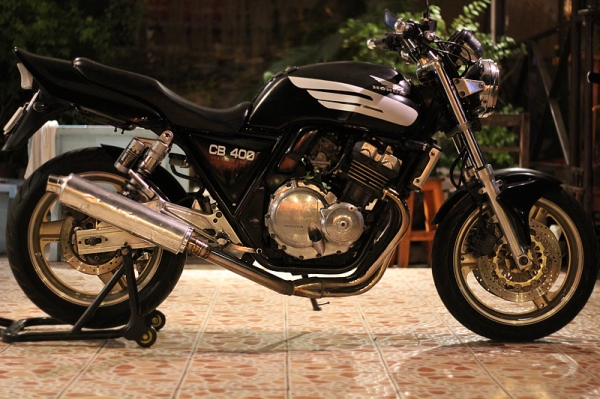 CB400 ปี93 อินวอย+สรรพสามิต สีดำ พร้อมใช้ยางใหม่