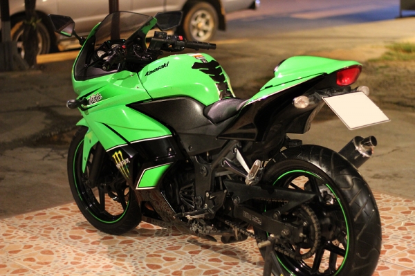 ninja 250 ปี2011 สีเขียวแฟริ่งสวย พร้อมขี่
