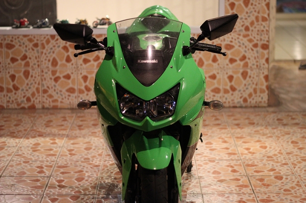 ninja 250 ปี2011 สีเขียวแฟริ่งสวย พร้อมขี่
