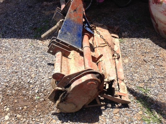 ขายรถไถคูโบต้า L3408 4W ปี 51 สภาพสวยพร้อมใช้งาน มีผานดันหน้า ผาน 5 และโรตารี เอกสารทะเบียนครบครับ ราคาต่อรองได้