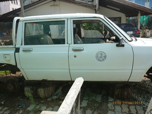 ขายหัวเก๋ง TOYOTA RN40 4 ประตู