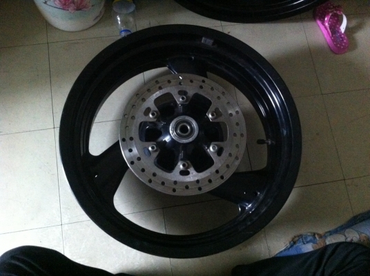 ขายแม็คหน้า หลัง Brembo ขอบ17 ขายแม็คหน้า หลัง Brembo ขอบ17