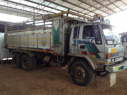 ขายพ่วงดั้มแม่ลูก ISUZU ROCKY FVZ13NFY วางเครื่องแดวู 360 แรงม้า เกียร์ Eaton คัสซีสวยจัด แอร์เย็น ดั้มสวย ยางเต็มทุกเส้น ทะเบียนเต็มพร้อมโอน ราคาต่อรองได้อีก