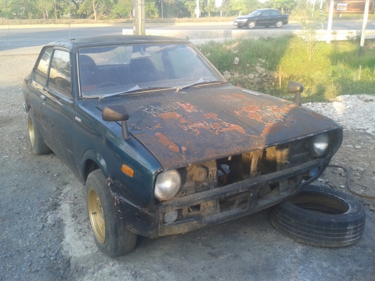 ขาย ke30 2ประตู อะไหล่ครบขาดเครื่องเกียร์ เล่มทะเบียนพร้อมขาย17,000