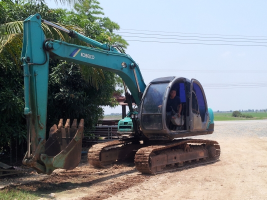 ขายแม็กโคร KOBELCO   SK 120  รุ่น 5