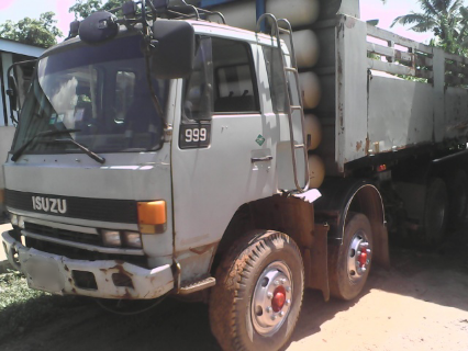 ขายรถบรรทุกสิบล้อดัมพ์ ISUZU 210 ตัวแรก N39 12 ล้อ 2 เพลา ติดแก๊ส เครื่องเดิม เกียร์เดิม