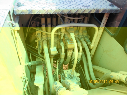 ขายรถแบคโฮ CAT E70B ขายรถแบคโฮ CAT E70B