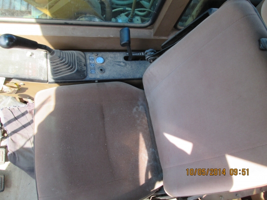 ขายรถแบคโฮ CAT E70B ขายรถแบคโฮ CAT E70B