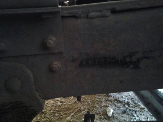 ขายบรรทุกหกล้อ HINO KM777 เครื่อง WO4D - 117 แรง เกียร์ HO ทะเบียนขาด 2 ปี