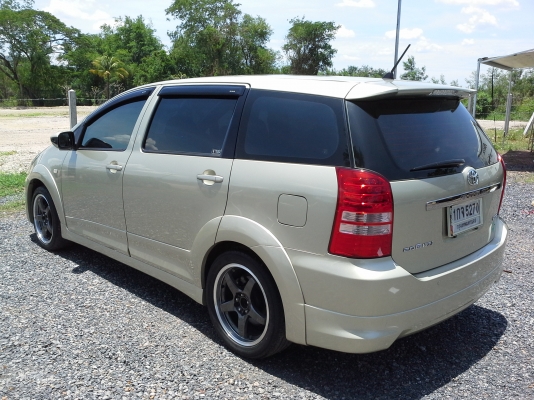 TOYOTA WISH 2.0(Q) AT ปี 2004