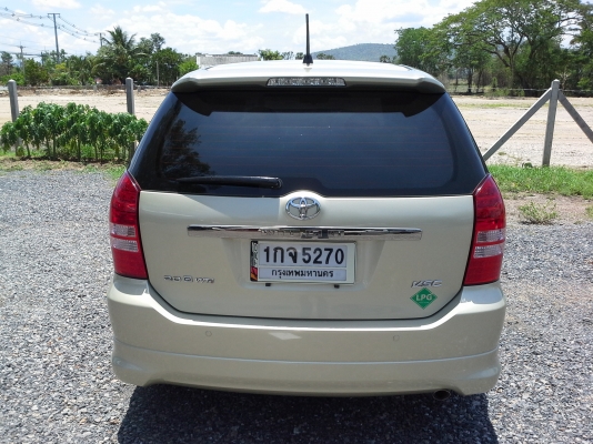 TOYOTA WISH 2.0(Q) AT ปี 2004