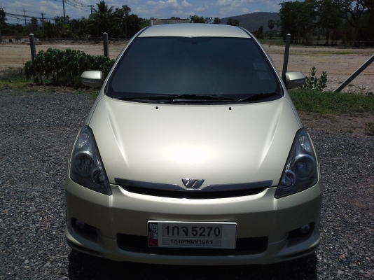 TOYOTA WISH 2.0(Q) AT ปี 2004