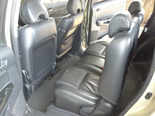 TOYOTA WISH 2.0(Q) AT ปี 2004
