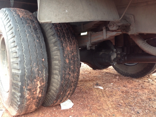 <<290,000>>HINO KM 165 แรง ยาว 5.50 เมตร เครื่องดี คัชซีสวย <<290,000>>HINO KM 165 แรง ยาว 5.50 เมตร เครื่องดี คัชซีสวย