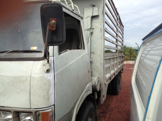 <<290,000>>HINO KM 165 แรง ยาว 5.50 เมตร เครื่องดี คัชซีสวย <<290,000>>HINO KM 165 แรง ยาว 5.50 เมตร เครื่องดี คัชซีสวย