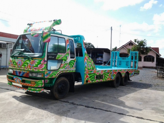 ฮีโน่ 10 ล้อ 2 เพลาน้อย