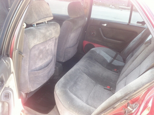 ขายถูกๆด่วน. ขายถูกๆด่วน.