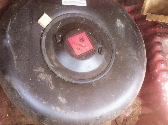 ขายถูกๆด่วน. ขายถูกๆด่วน.