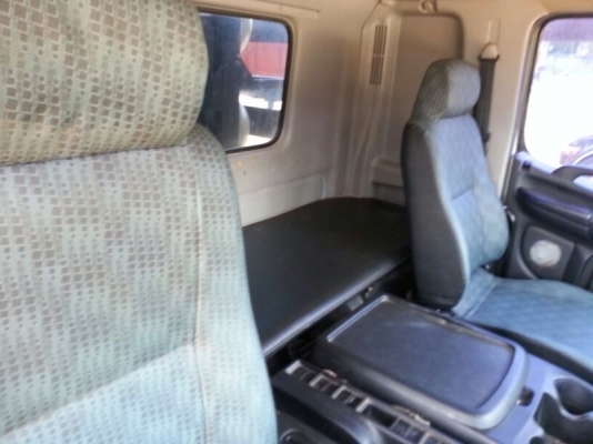 รถฮีโน่ 10 ล้อ หัวลาก 260 แรงม้า. ปี 53 ( ติดแก๊ส ) , ( มีขาย 4 คัน. )  สนใจติดต่อ 081 - 6079515