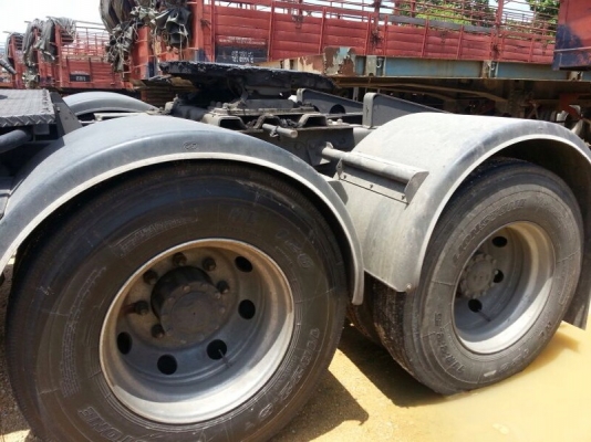 รถฮีโน่ 10 ล้อ หัวลาก 260 แรงม้า. ปี 53 ( ติดแก๊ส ) , ( มีขาย 4 คัน. )  สนใจติดต่อ 081 - 6079515