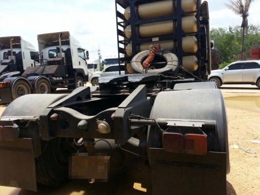 รถฮีโน่ 10 ล้อ หัวลาก 260 แรงม้า. ปี 53 ( ติดแก๊ส ) , ( มีขาย 4 คัน. )  สนใจติดต่อ 081 - 6079515