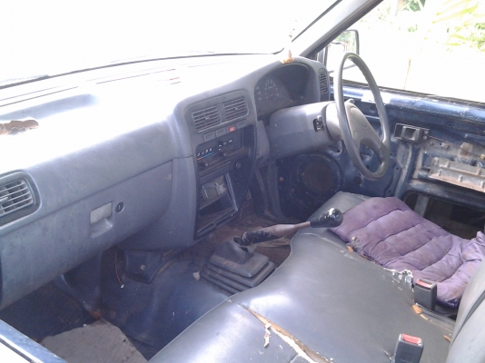 NISSAN BIG M 2.0Z กินแกสปี39 จอโคง แอร์เย็น ชุดโอนมาพร้อมแล้วครับ ทะเบียนขาด54