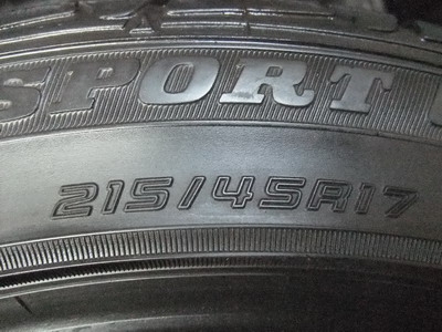 ยาง Dunlop 215/45/17 ปี12 ยาง Dunlop 215/45/17 ปี12