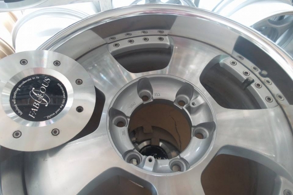 ขายล้อ FABULOUS Made in Japan 18" (หน้าตื้น หลังลึก)หน้า8 หลัง9 ET30 ขายล้อ FABULOUS Made in Japan 18" (หน้าตื้น หลังลึก)หน้า8 หลัง9 ET30