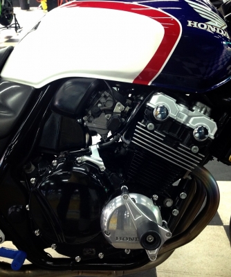 #ปรับราคาสุดๆครับ 115,000 ขาย/แลก/เทิร์น. Cb400 เทค3 กุญแจชิพ ปี07 inv. สภาพนางฟ้า (ไม่ใช่รถวน อย่างแน่นอน..เช๊คได้เลยครับ)