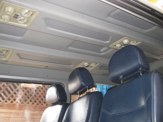 รถตู้TOYOTA 2002