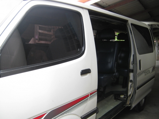 รถตู้TOYOTA 2002