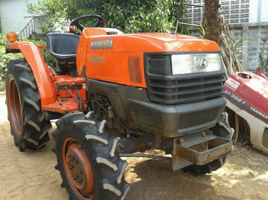 ขายรถไถ KUBOTA L2808