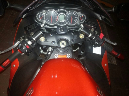 ขายHAYABUSAปี2008.สพม.แท้ท่อFULL YOSHI สีเดิมโรงงานไม่ล้มไม่ชนสภาพนางฟ้า ขายHAYABUSAปี2008.สพม.แท้ท่อFULL YOSHI สีเดิมโรงงานไม่ล้มไม่ชนสภาพนางฟ้า