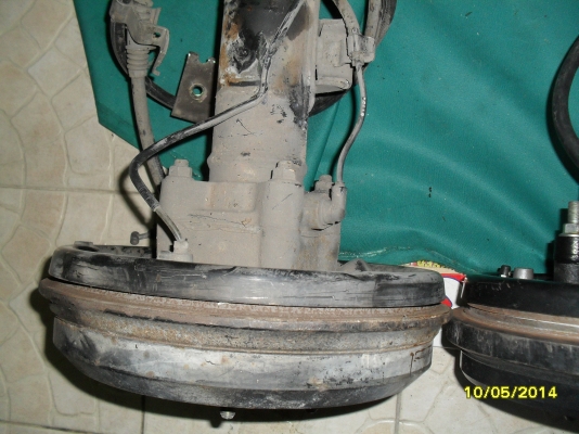 ขายเพลาท้าย D-max รุ่น HILANDER มี ABS ทั้งเส้น ถูกๆครับ